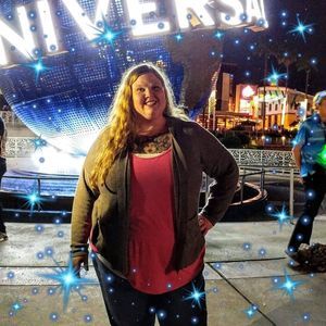 Meet your Posher, Crystal